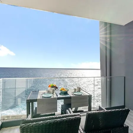 Sea View Balcony By Madeira Sun Travel Apartment Santa Cruz  Exterior photo