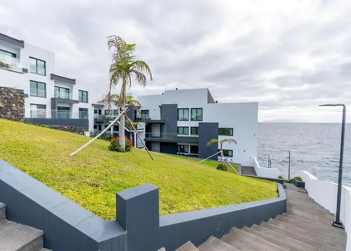 Sea View Balcony By Madeira Sun Travel